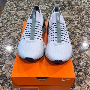 NIB nike react phantom run fk 2